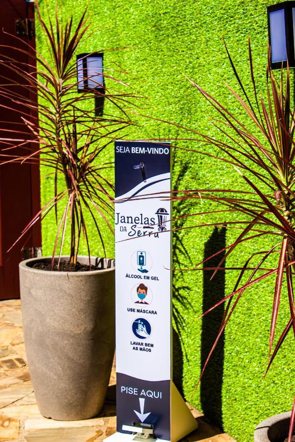 Pousada Janelas Da Serra 蒂拉登特斯 外观 照片